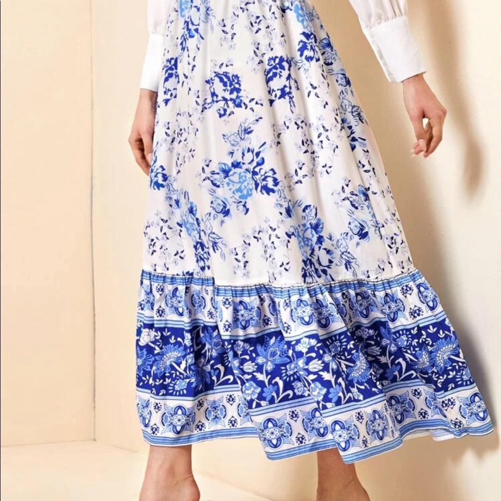 SHEIN WOMENS maxi skirt size small
